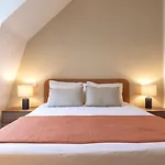 Stunning Property With Balcony By Lovelystay